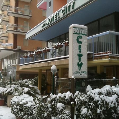 Hotel City Rimini Bagian luar foto