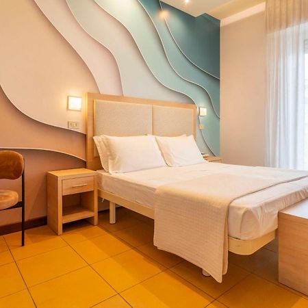 Hotel City Rimini Bagian luar foto