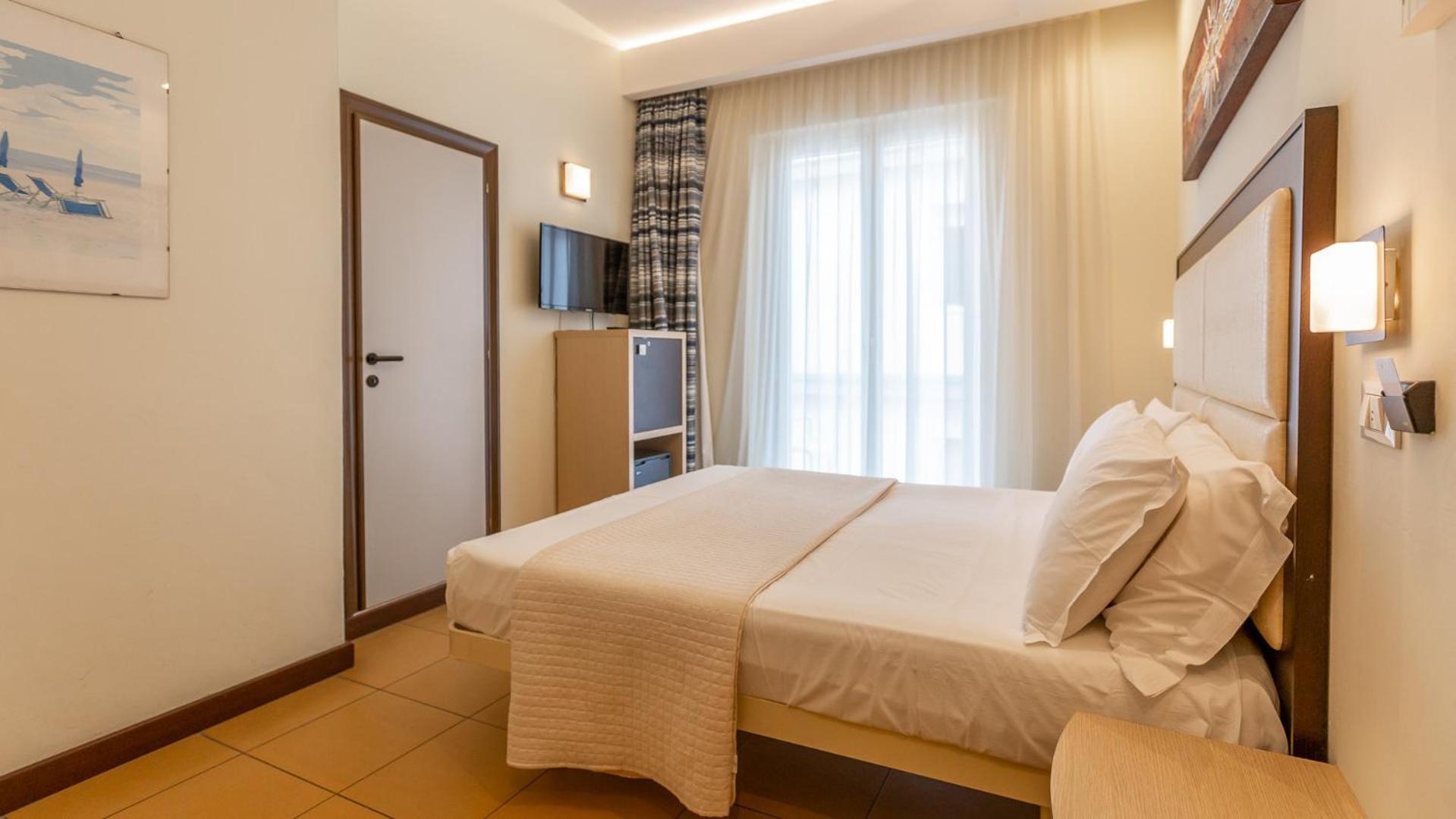 Hotel City Rimini Bagian luar foto